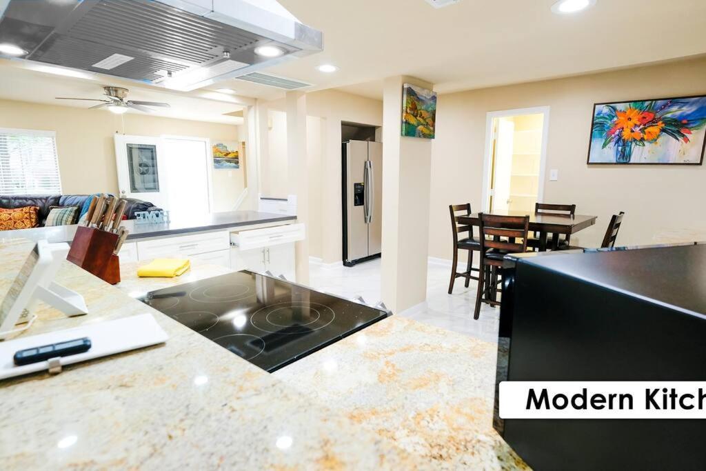 Stunning Family Home In North Houston!!! - Briar Creek スプリング エクステリア 写真